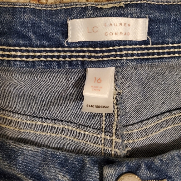 Women's Lauren Conrad Jean Shorts - Picture 3 of 3